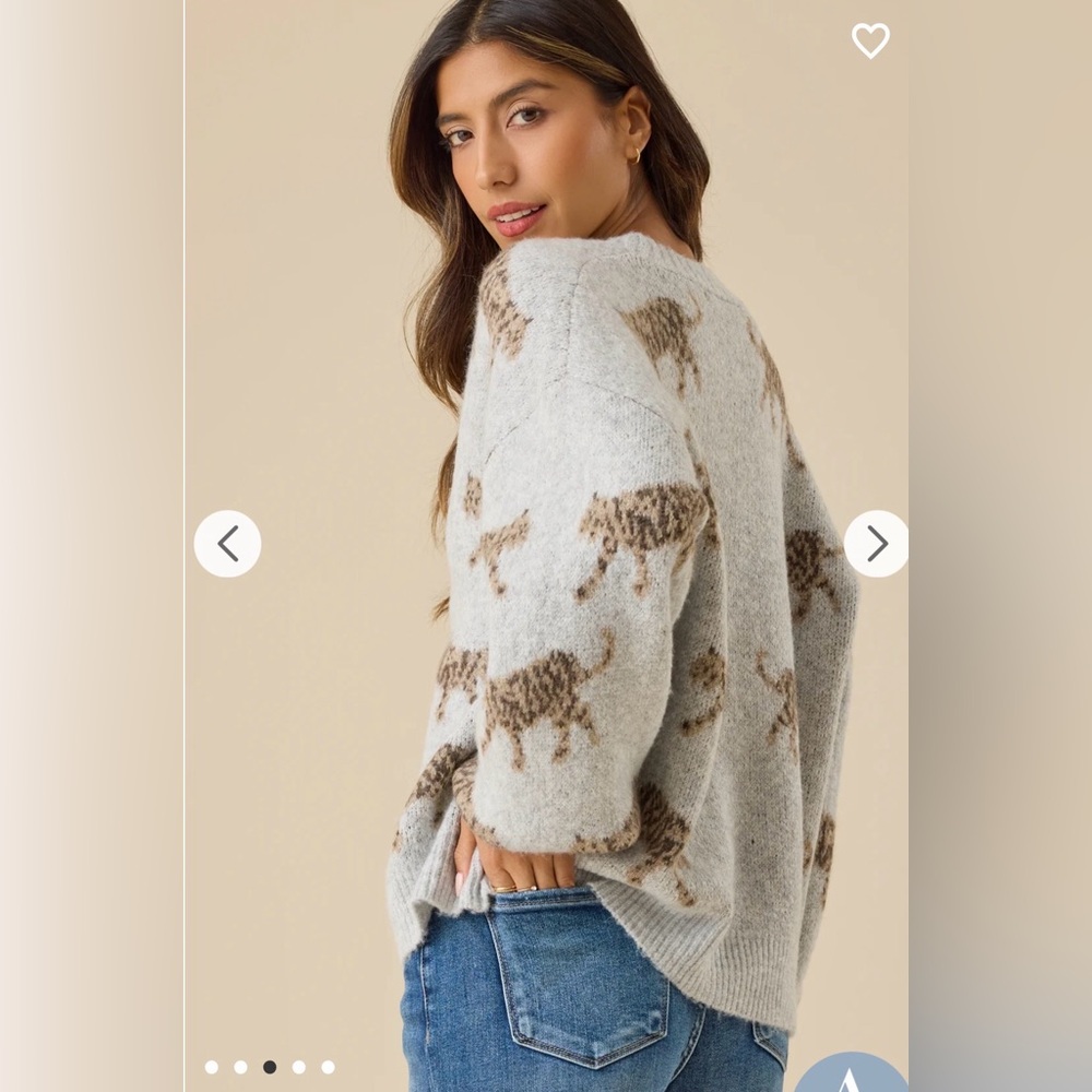 Altar'd State Gray and Brown V-Neck Sweater - Picture 4 of 9